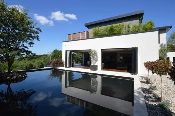 Aluminium fascia, soffit and coping in RAL 7021